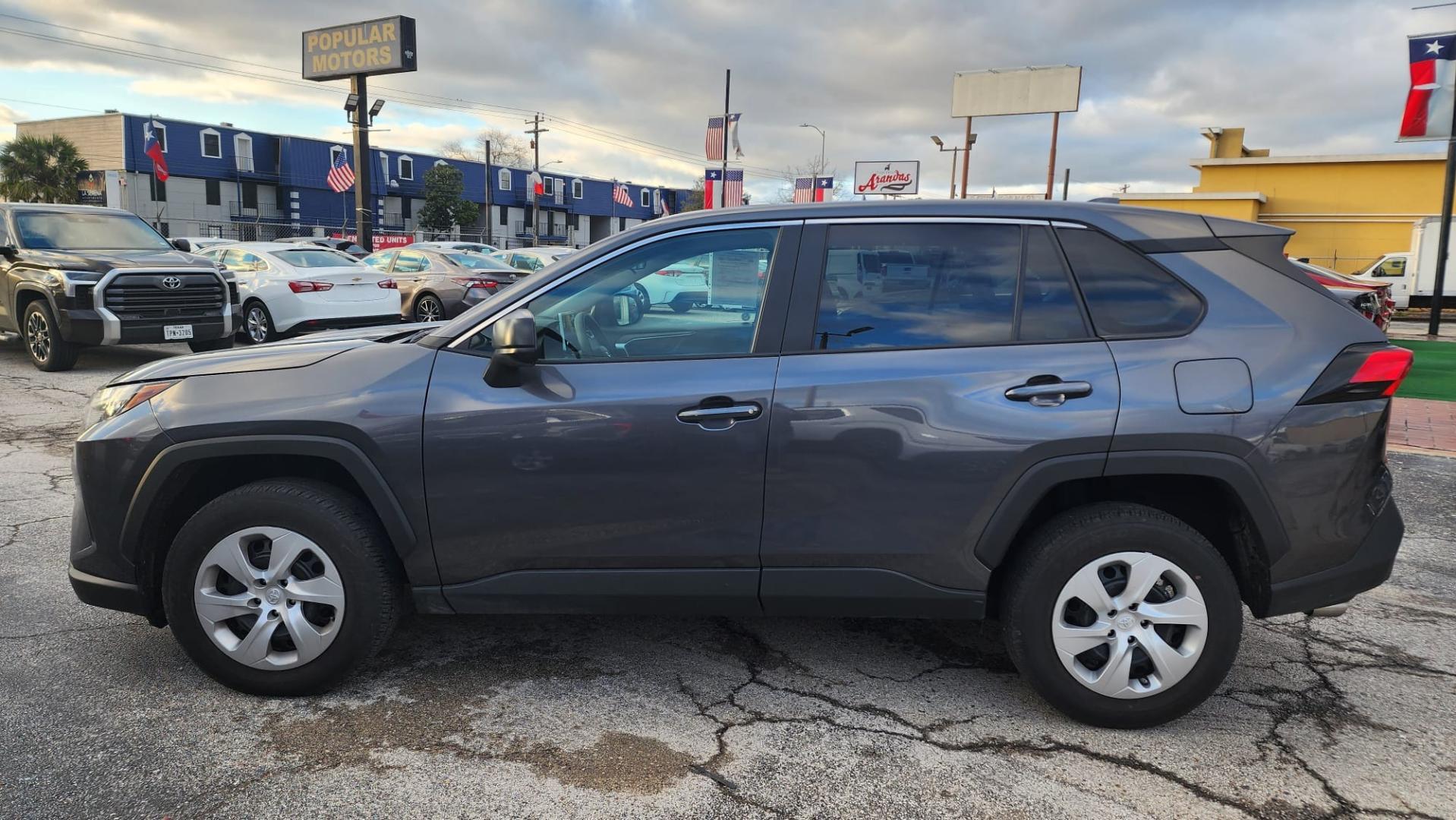 2023 Gray /GRAY Toyota RAV4 (2T3F1RFV0PC) , located at 1842 Wirt Road, Houston, TX, 77055, (713) 973-3903, 29.805330, -95.484787 - Photo#1